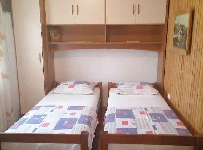 Konukevi Mara Skradin